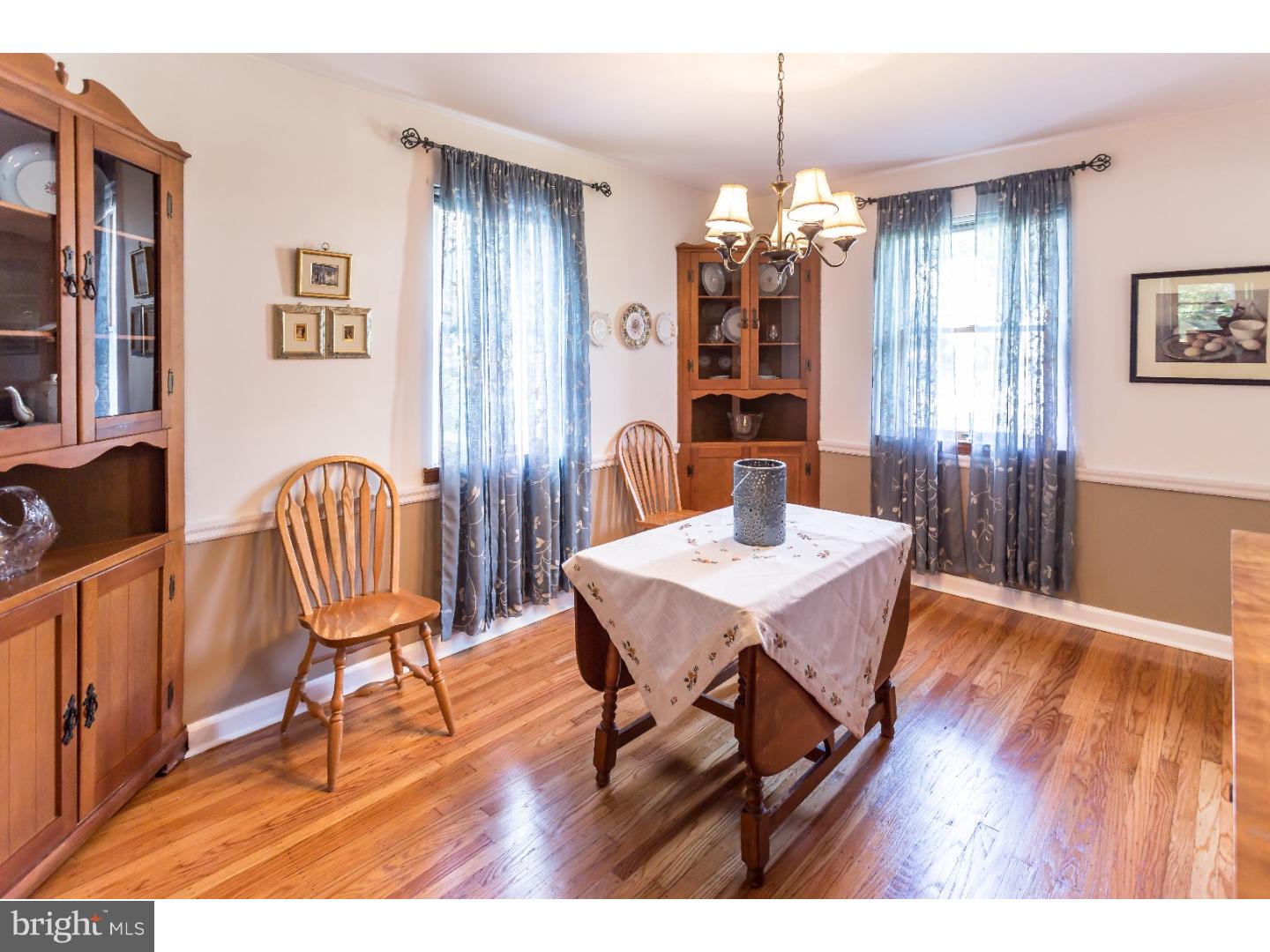 483 Granite Terrace Springfield, PA 19064 - Photo 7 of 20 Dining Room