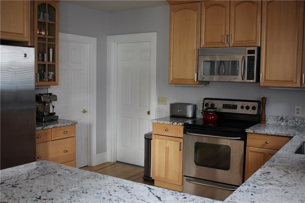 83 Vesper Street, Unit 2 Portland, ME 04101 - Photo 6 of 20 Photo