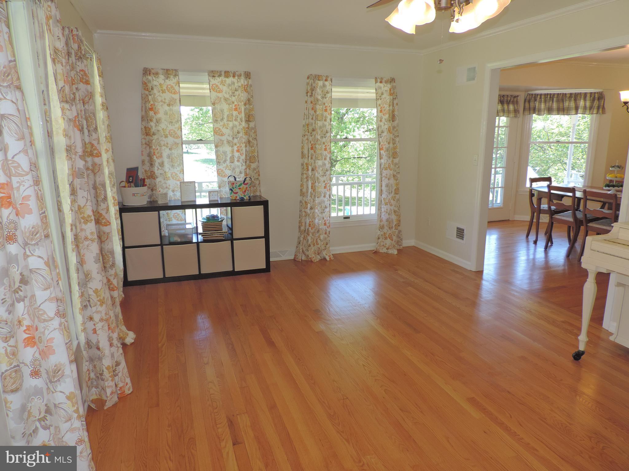 435 Priestford Road Churchville, MD 21028 - Photo 16 of 54 Living Room