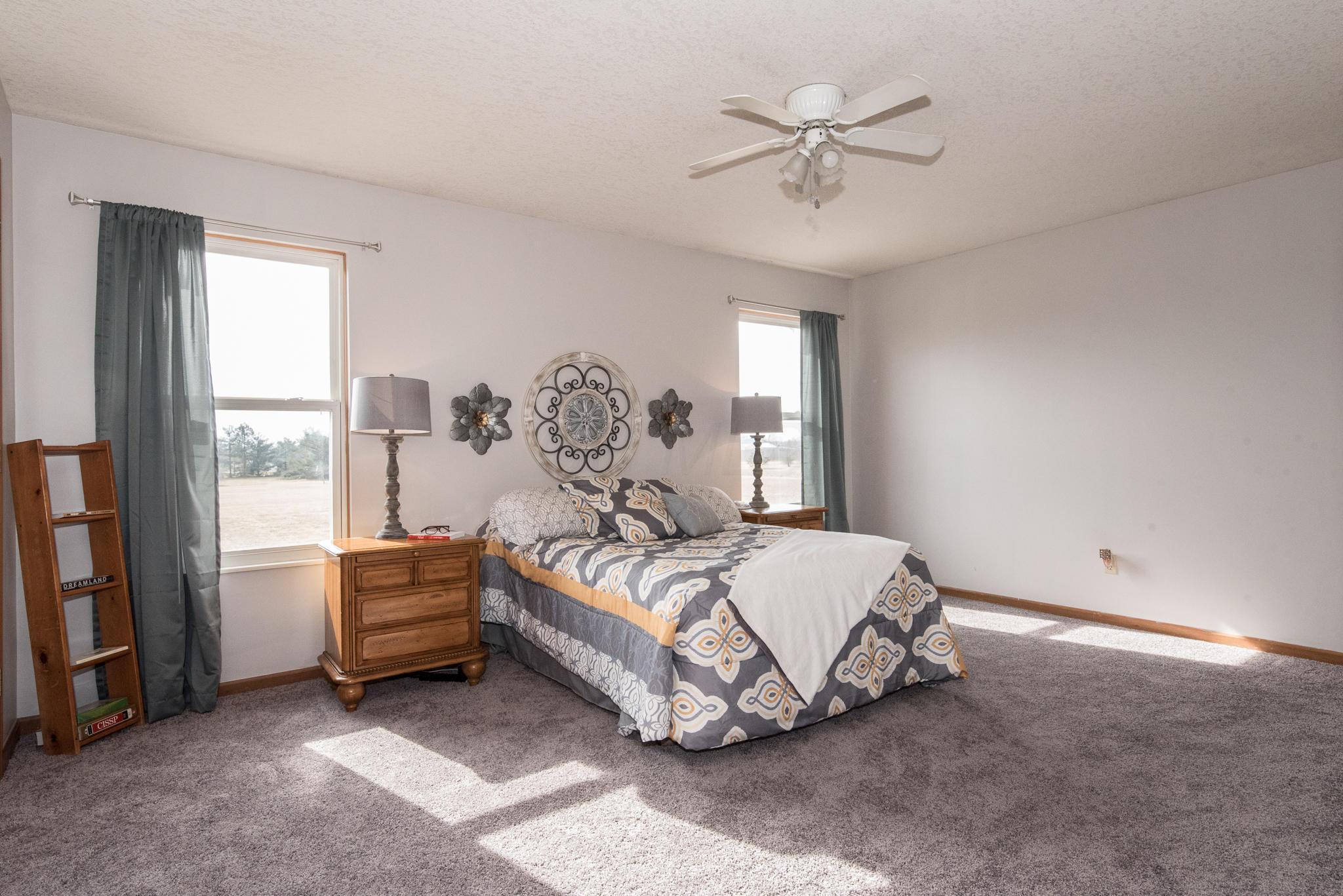 16195 London Road Orient, OH 43146 - Photo 21 of 42 Gallery Image 21