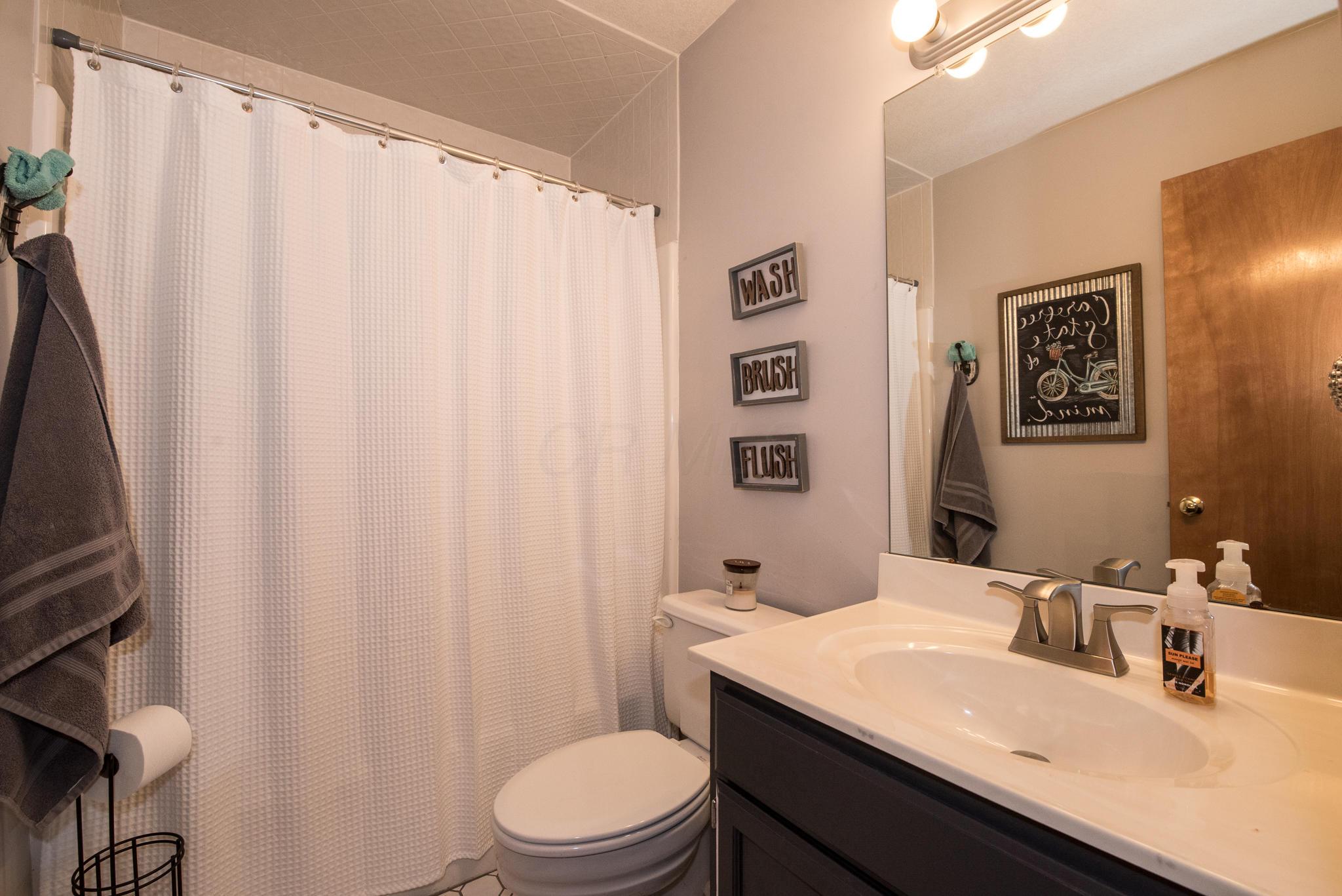 16195 London Road Orient, OH 43146 - Photo 30 of 42 Gallery Image 30