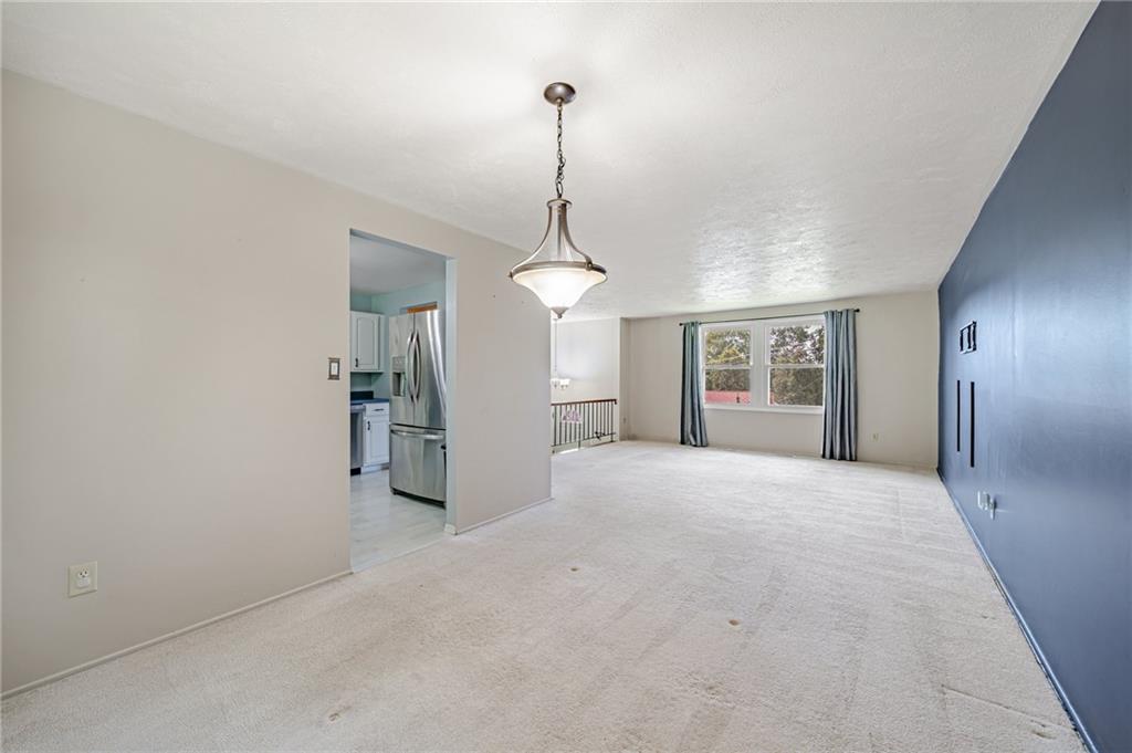 477 Tivoli Road Pittsburgh, PA 15239 - Photo 12 of 33 Gallery Image 12