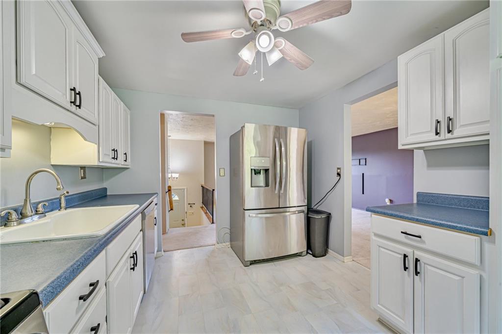 477 Tivoli Road Pittsburgh, PA 15239 - Photo 15 of 33 Gallery Image 15