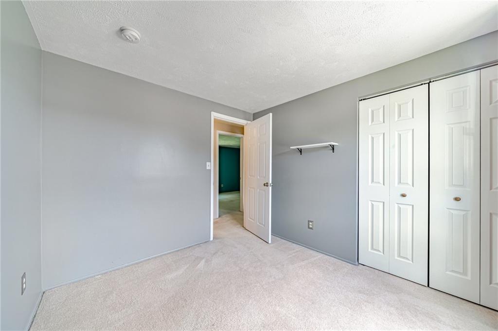 477 Tivoli Road Pittsburgh, PA 15239 - Photo 25 of 33 Gallery Image 25