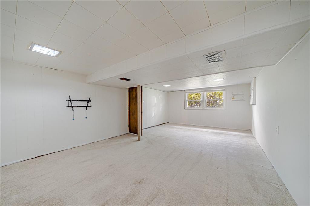 477 Tivoli Road Pittsburgh, PA 15239 - Photo 30 of 33 Gallery Image 30