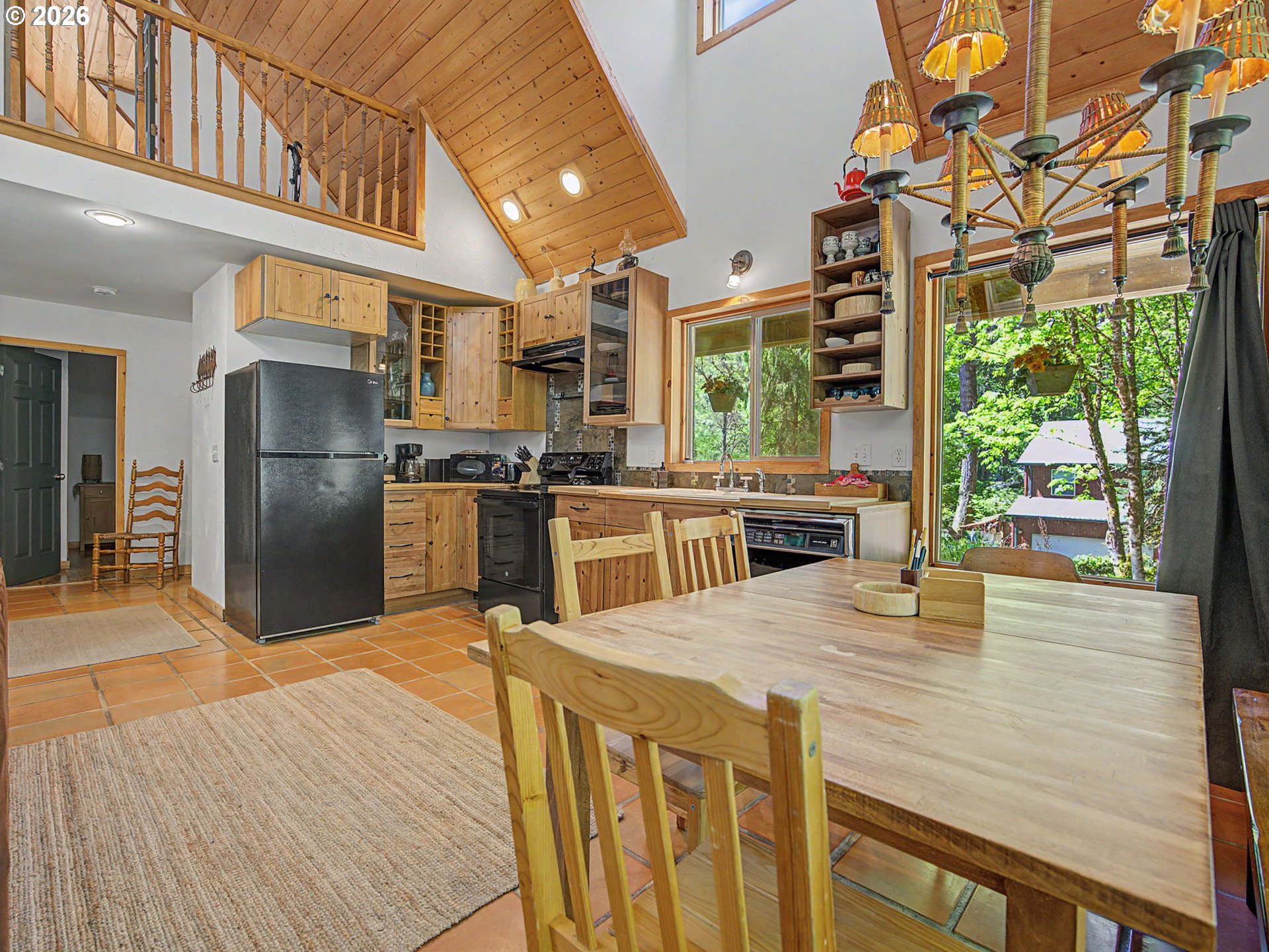 21561 Hideway Lane Rhododendron, OR 97049 - Photo 28 of 41