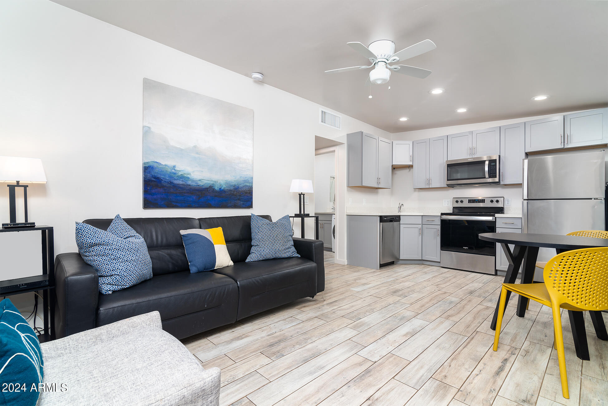 914 South Kenwood Circle Tempe, AZ 85281 - Photo 13 of 49 DSC_9112