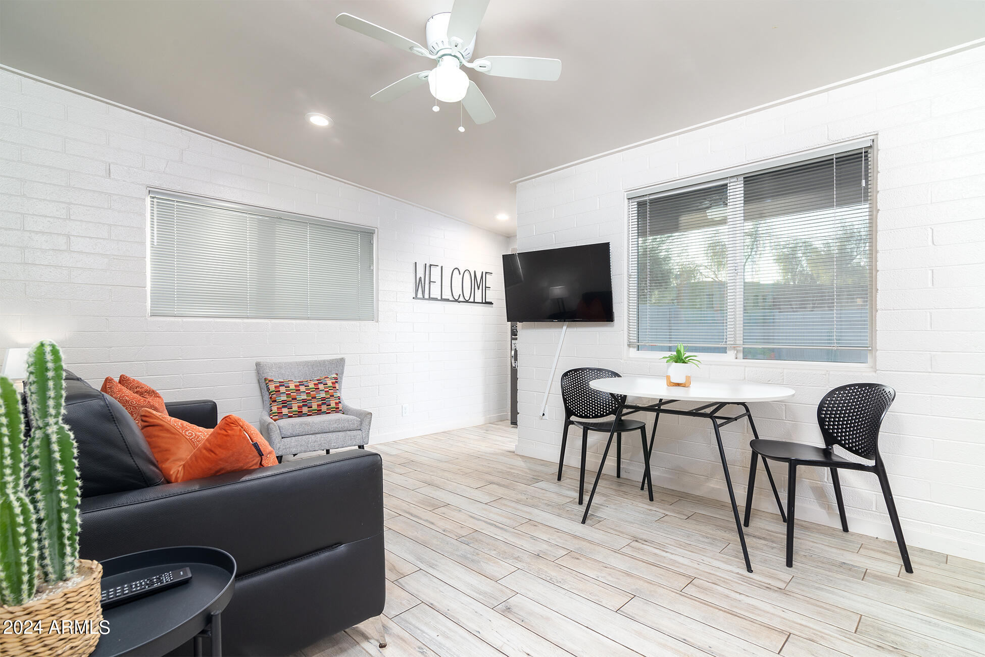 914 South Kenwood Circle Tempe, AZ 85281 - Photo 21 of 49 DSC_9190