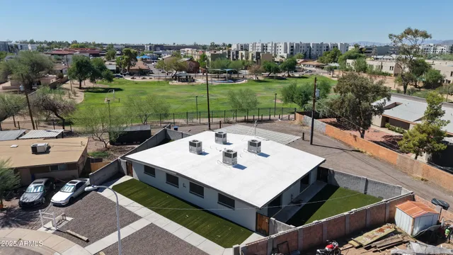 $999,000 | 914 South Kenwood Circle, Tempe, AZ 85281