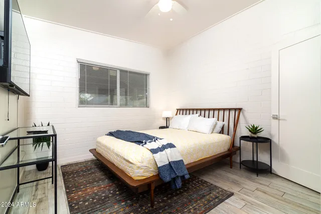 $999,000 | 914 South Kenwood Circle, Tempe, AZ 85281