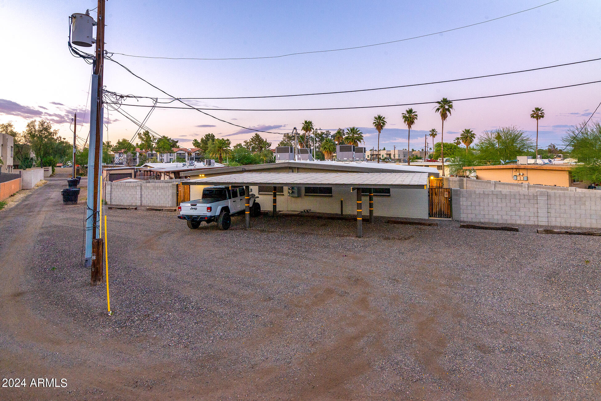 914 South Kenwood Circle Tempe, AZ 85281 - Photo 38 of 49 DSC_9230