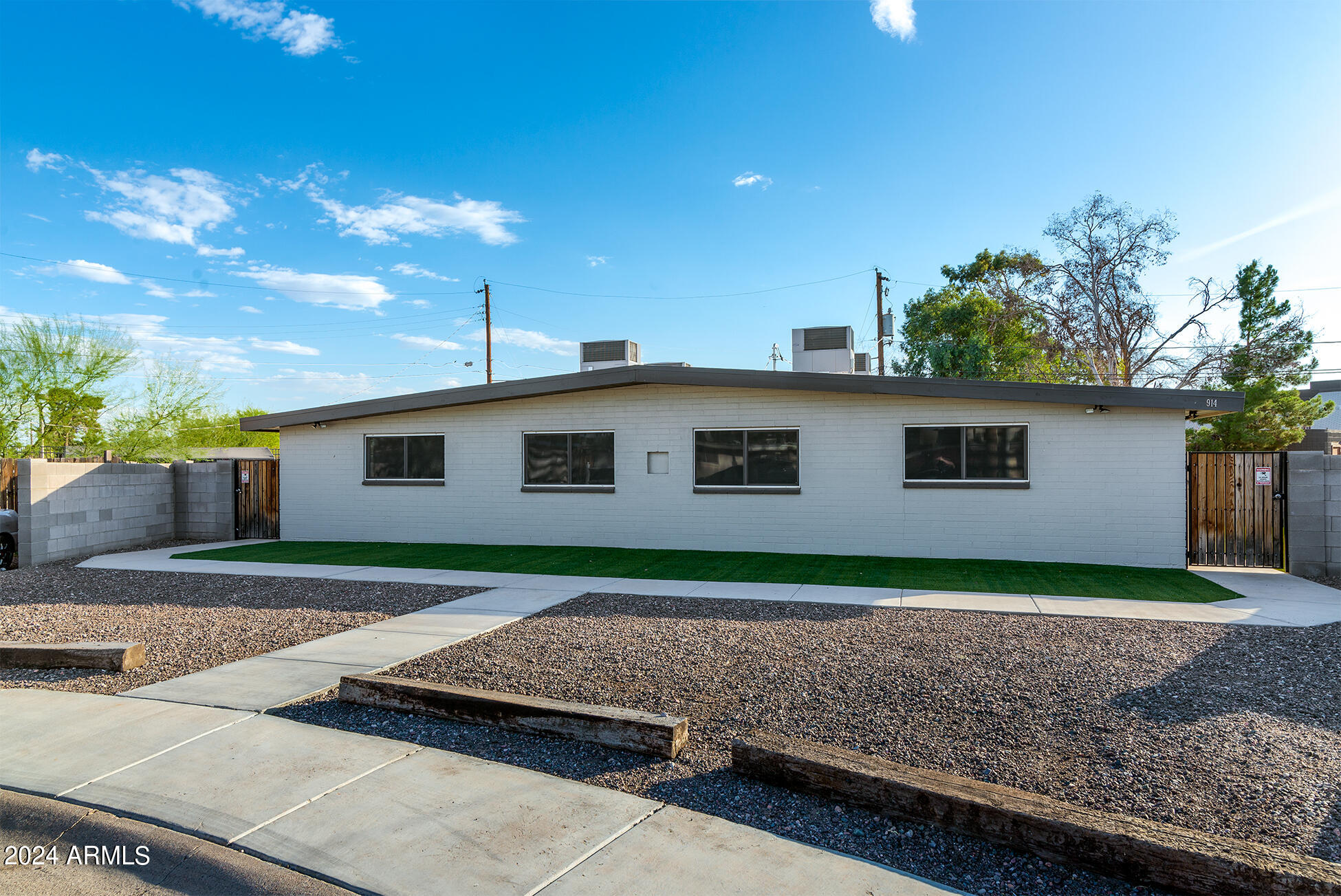 914 South Kenwood Circle Tempe, AZ 85281 - Photo 44 of 49 DSC_9085