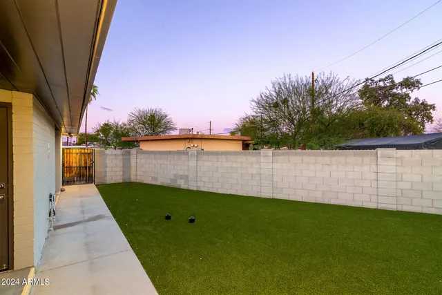 $999,000 | 914 South Kenwood Circle, Tempe, AZ 85281