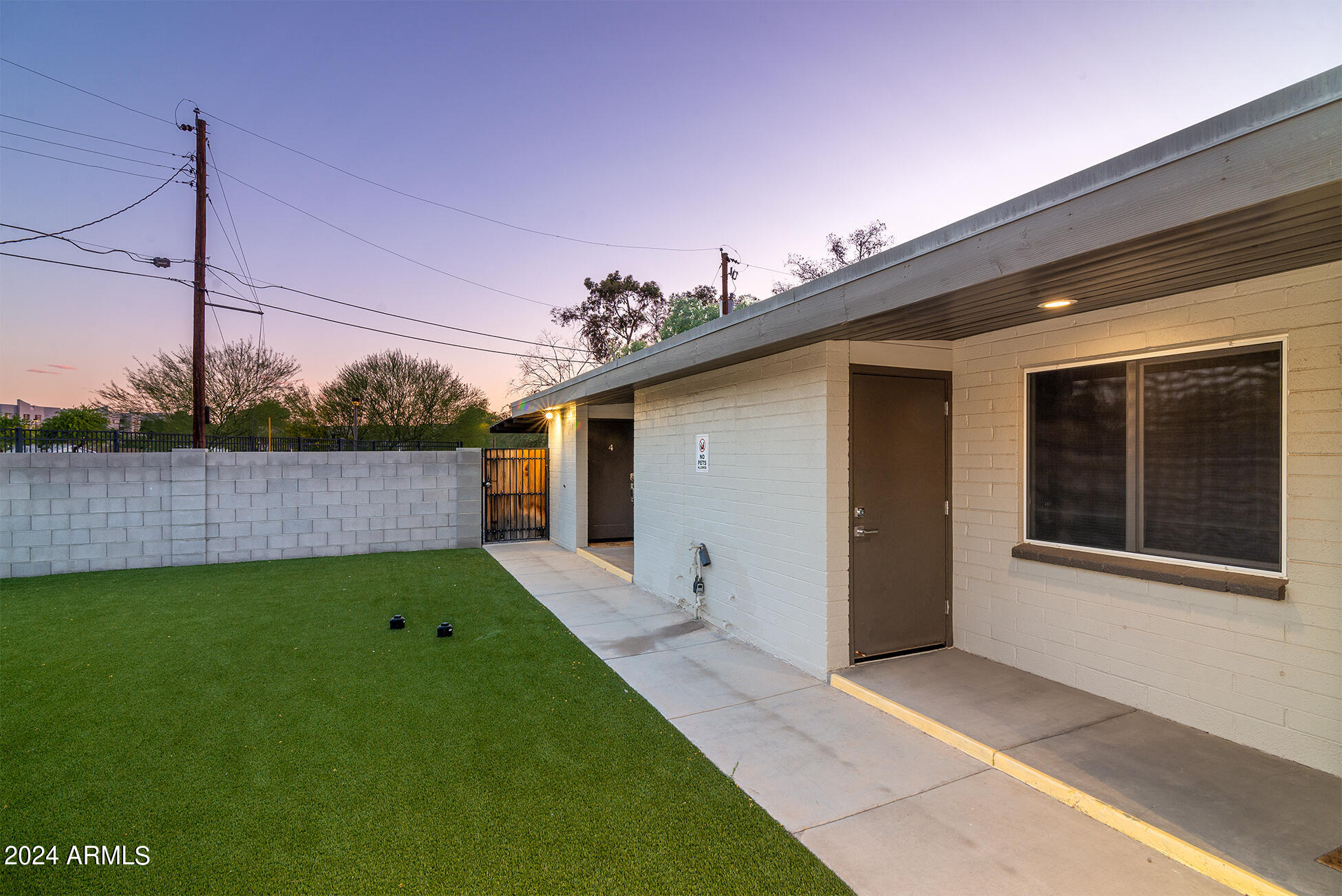 914 South Kenwood Circle Tempe, AZ 85281 - Photo 10 of 49 DSC_9217