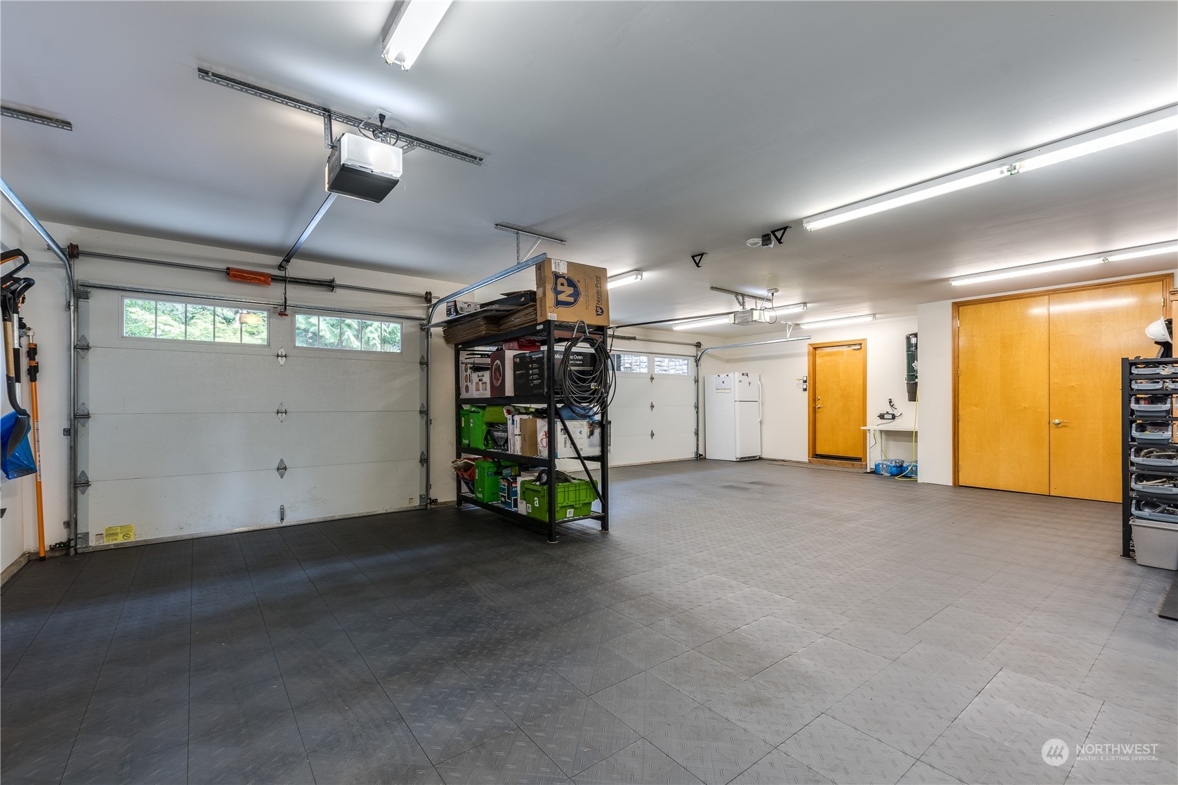 5447 Canvasback Road Blaine, WA 98230 - Photo 16 of 40 a view of a garage