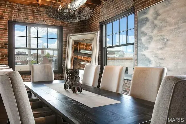 $4,000 | 3041 Olive Street, St. Louis, MO 63103