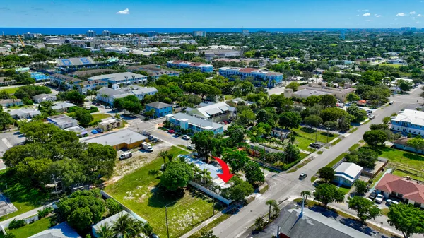 $4,300 | 517 Northwest 1st Street, Delray Beach, FL 33444