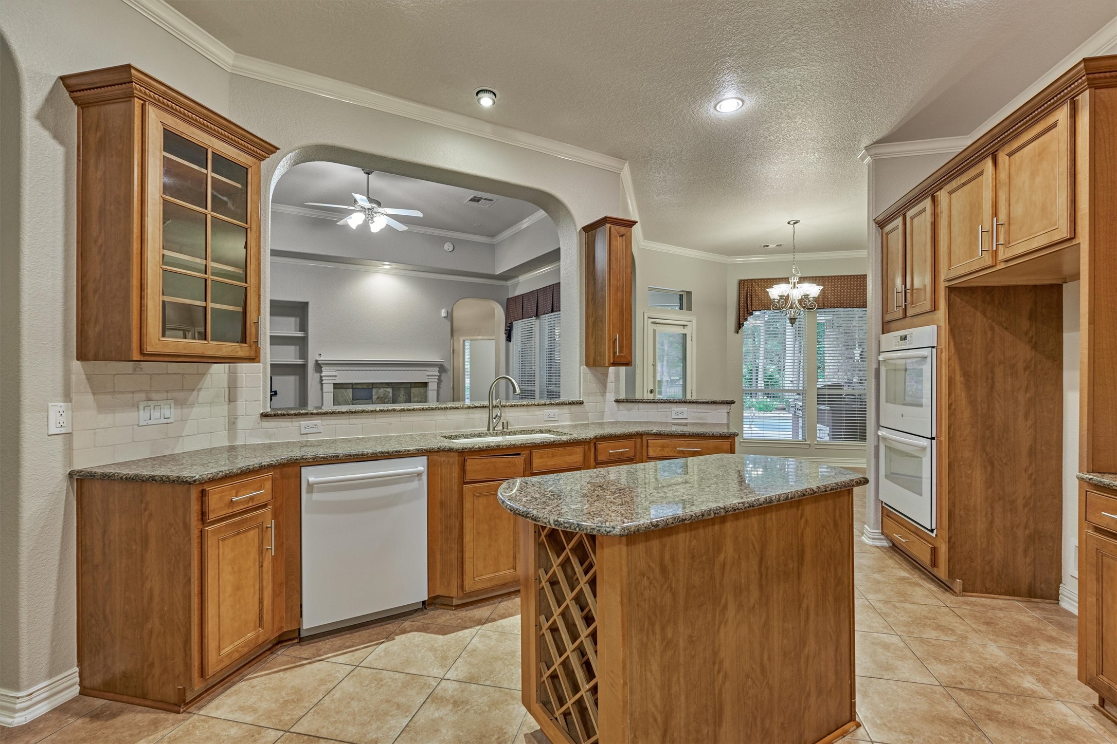 1608 Beau Rivage Drive Conroe, TX 77304 - Photo 23 of 49