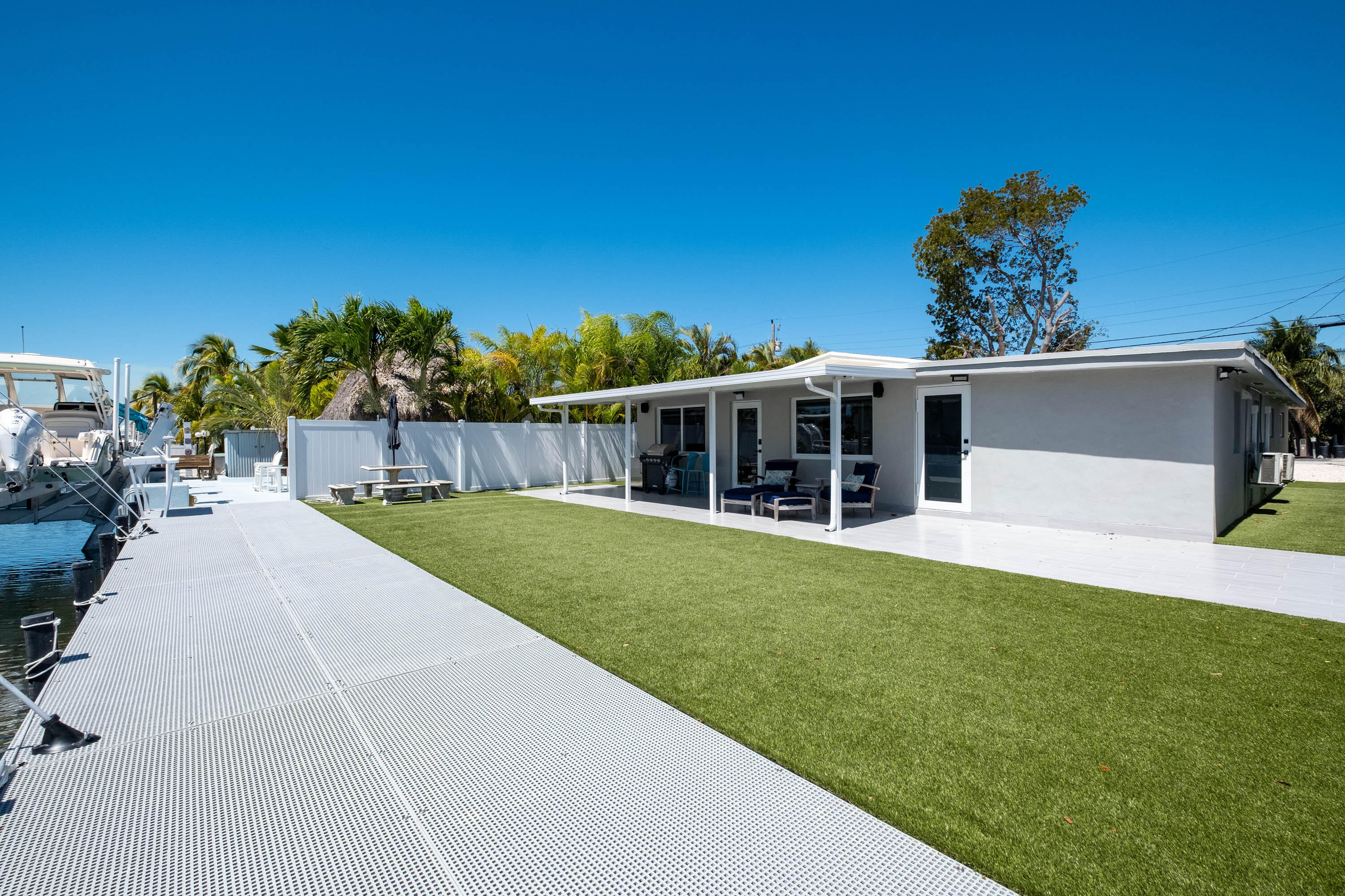 147 Plantation Avenue Tavernier, FL 33070 - Photo 23 of 55 Backyard