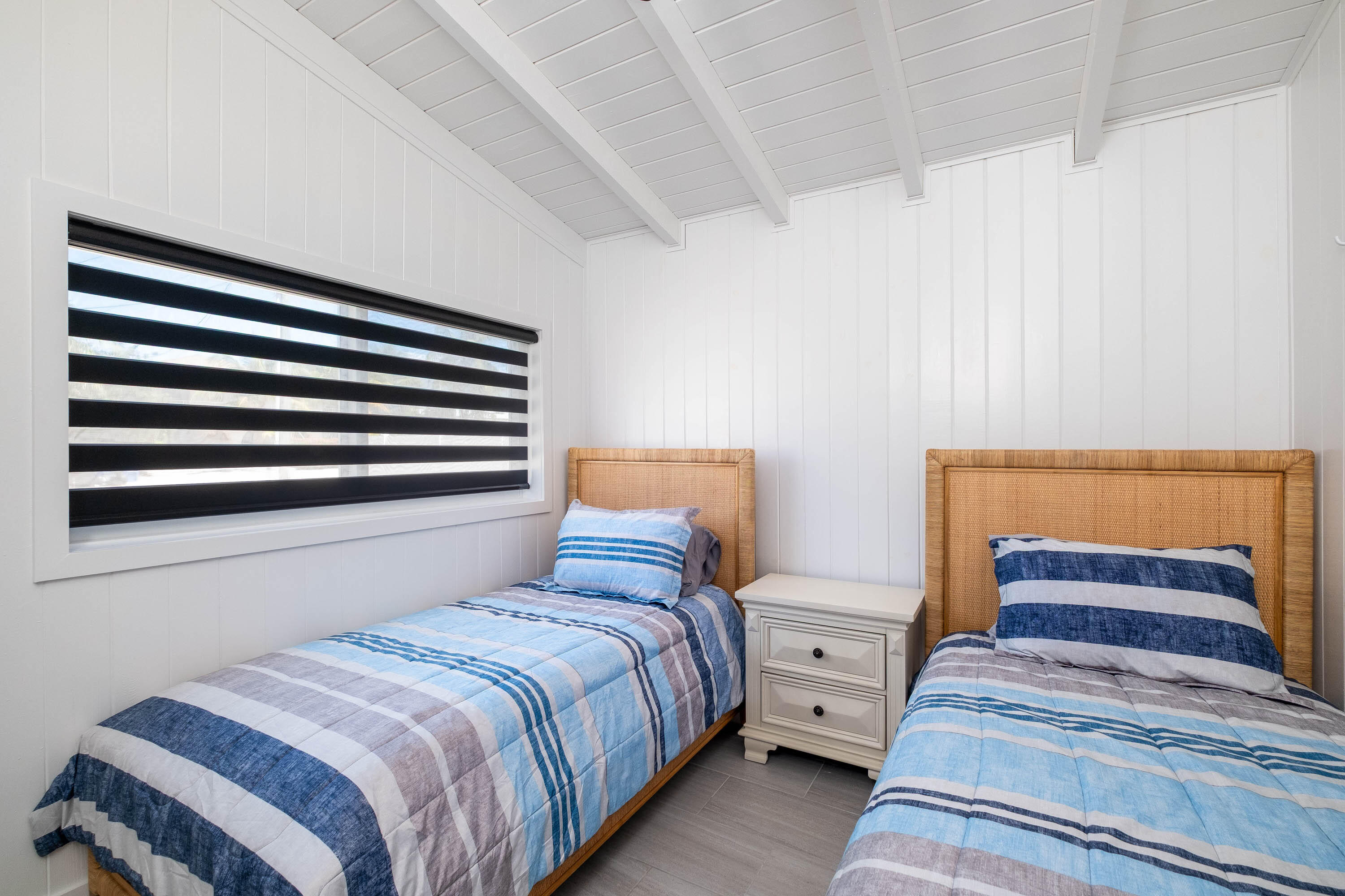 147 Plantation Avenue Tavernier, FL 33070 - Photo 26 of 55 3rd Bedroom