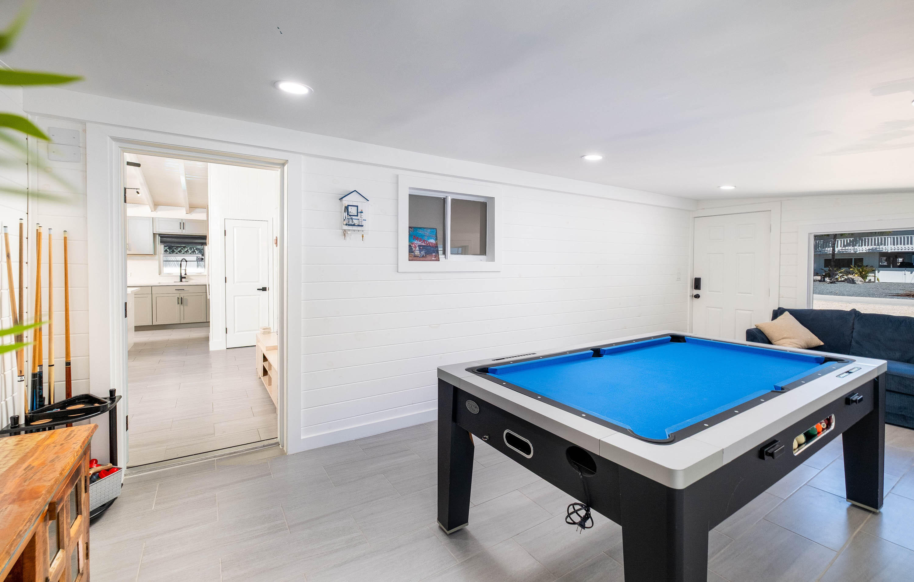 147 Plantation Avenue Tavernier, FL 33070 - Photo 30 of 55 Game Room