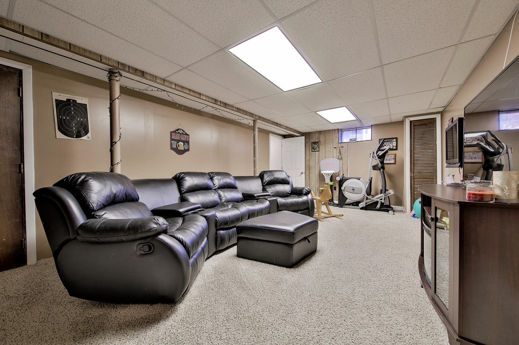 255 Dunstable Road Tyngsboro, MA 01879 - Photo 18 of 22