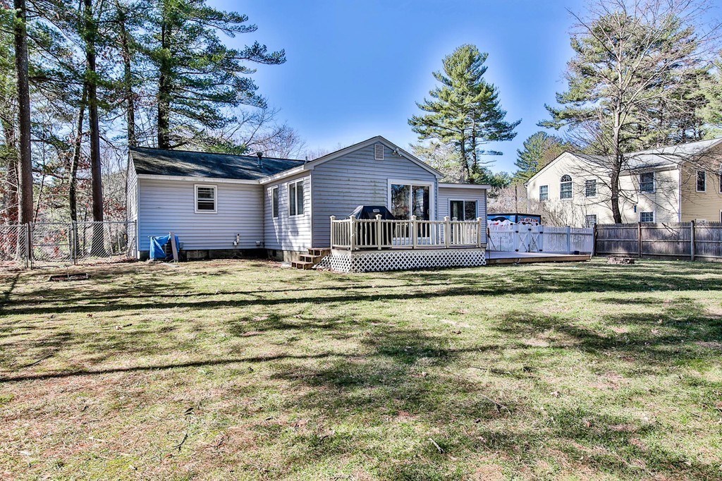 255 Dunstable Road Tyngsboro, MA 01879 - Photo 2 of 22