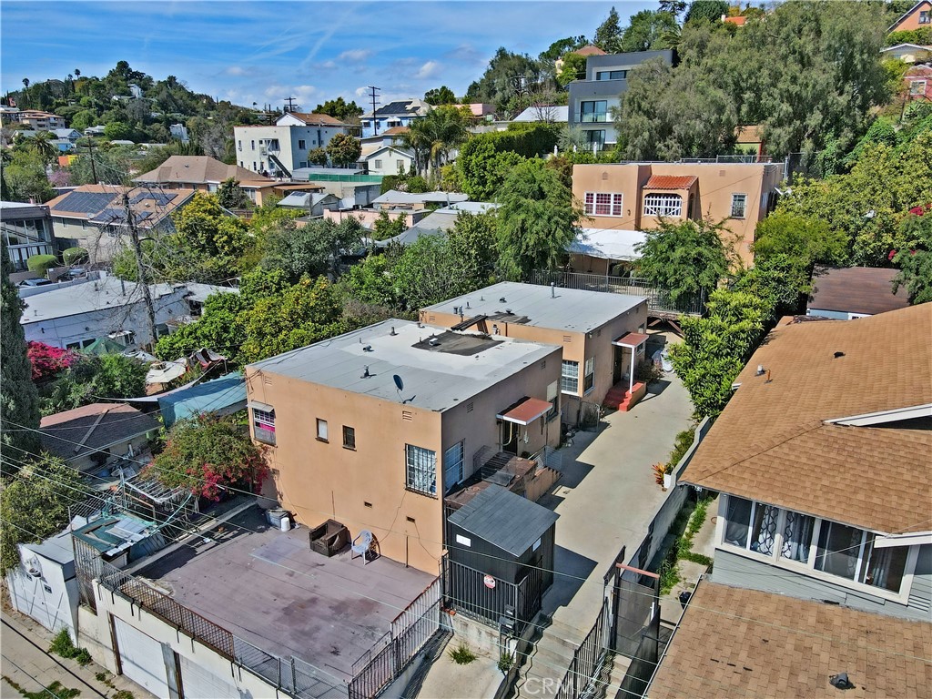 2001 Berkeley Avenue Los Angeles, CA 90026 - Photo 22 of 40 an aerial view of a house with a yard