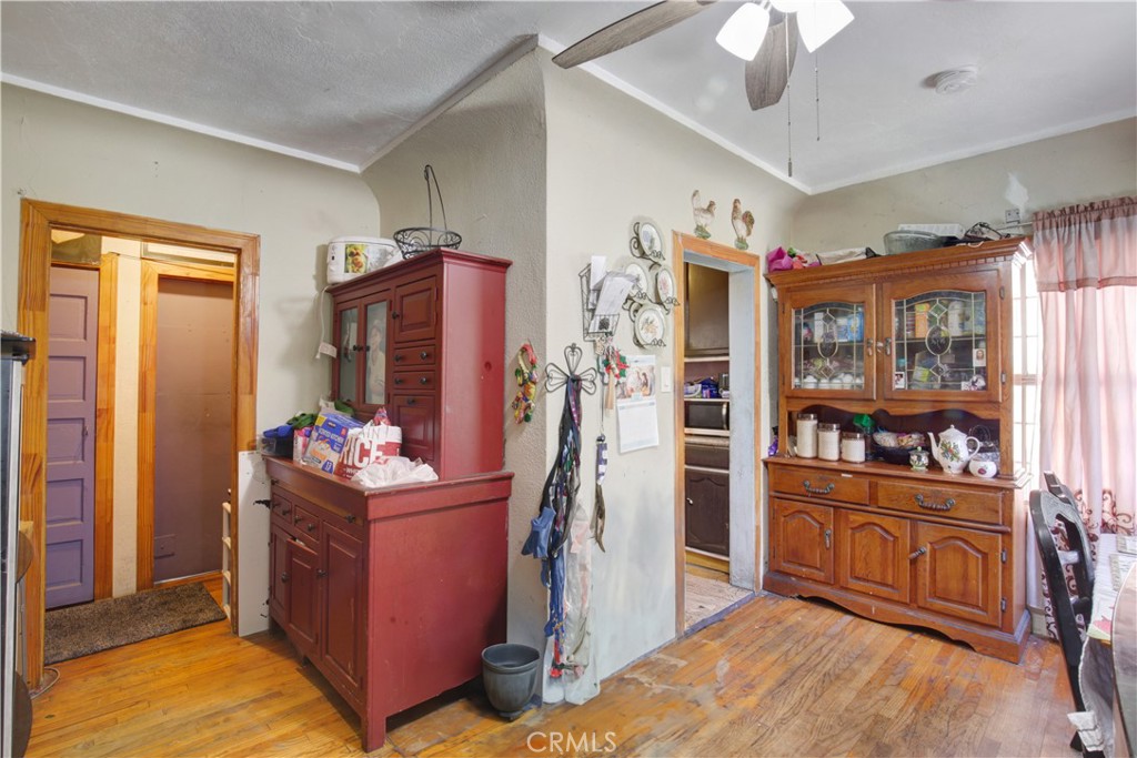 2001 Berkeley Avenue Los Angeles, CA 90026 - Photo 3 of 40 a view of a storage & utility room