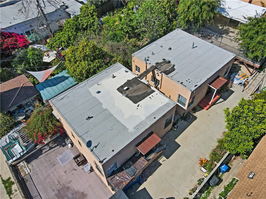 2001 Berkeley Avenue Los Angeles, CA 90026 - Photo 33 of 40 an aerial view of a house with a garden