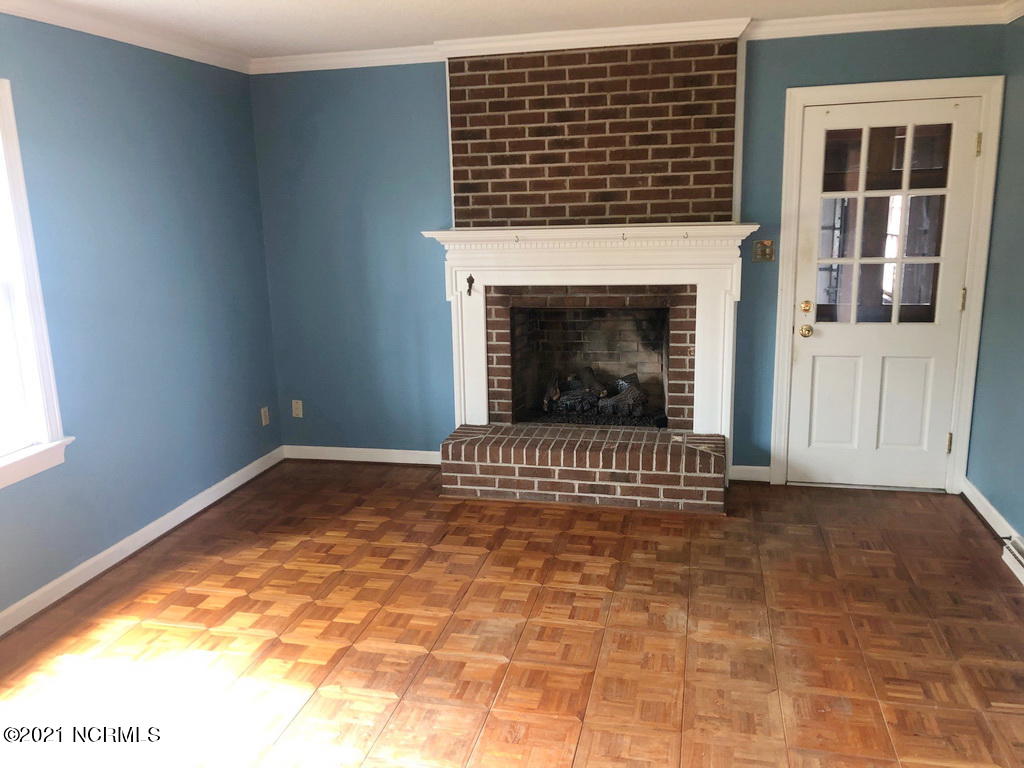 309 Lawson Road Washington, NC 27889 - Photo 5 of 14 DEN