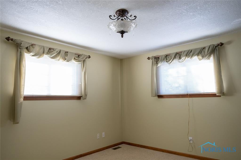 5059 Egger Road Toledo, OH 43615 - Photo 16 of 21 Gallery Image 16