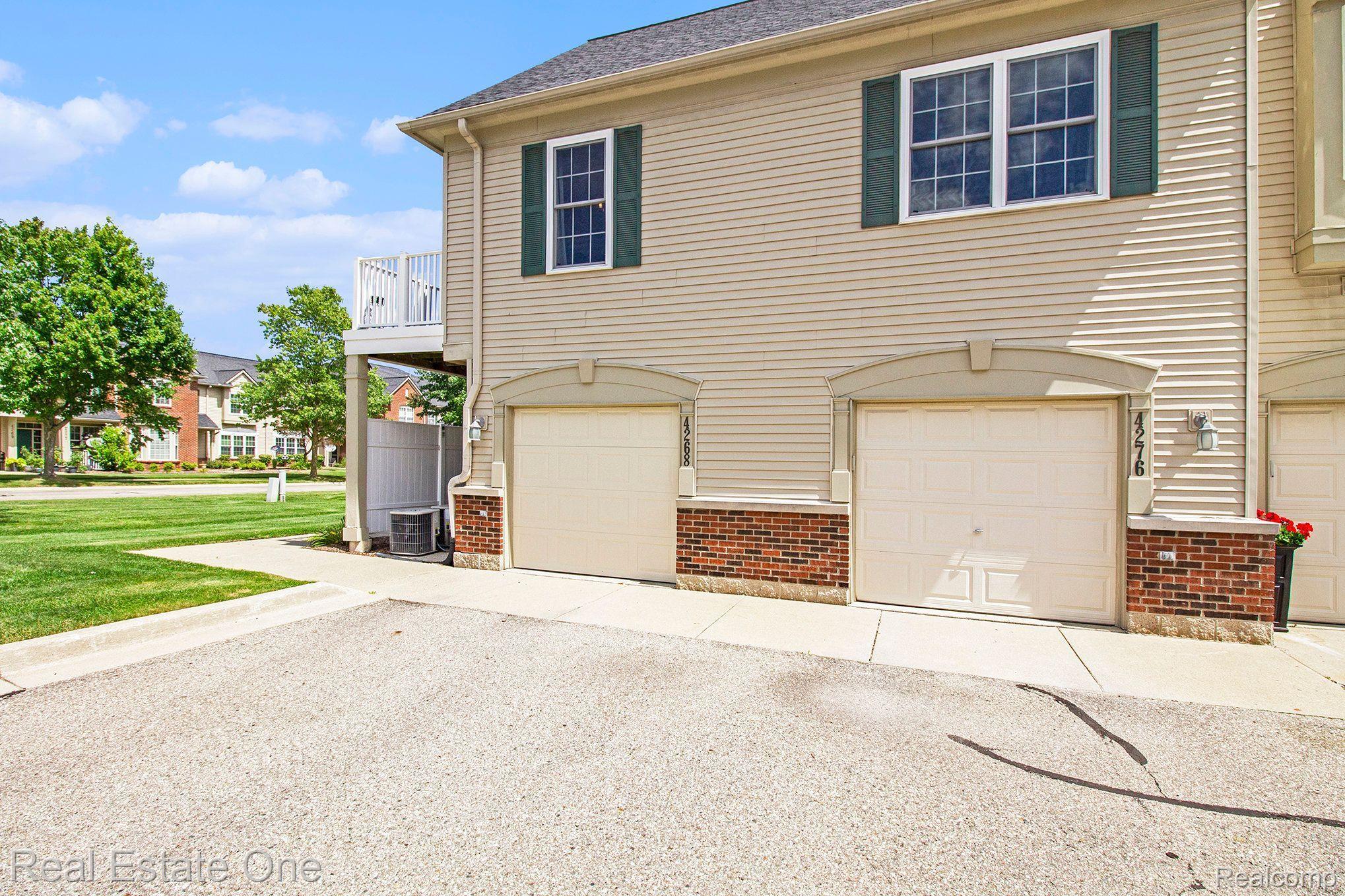 4268 Hampton Ridge Boulevard Howell, MI 48843 - Photo 20 of 24 Gallery Image 20