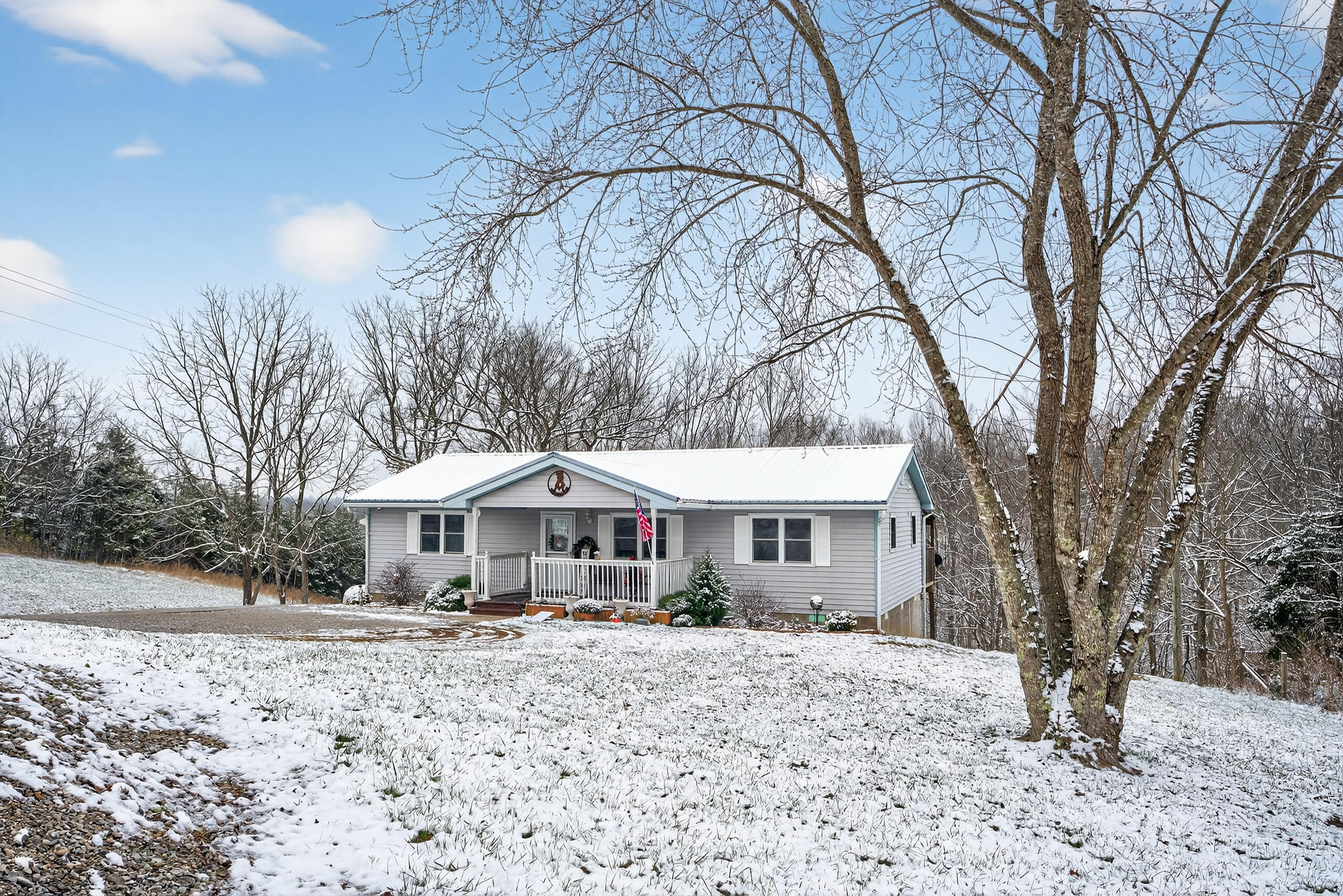1317 Drydock Road Lawrenceburg, KY 40342 - Photo 4 of 30 101