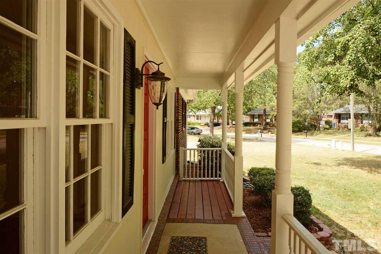 4425 Kilcullen Drive Raleigh, NC 27604 - Photo 6 of 25 Gallery Image 6