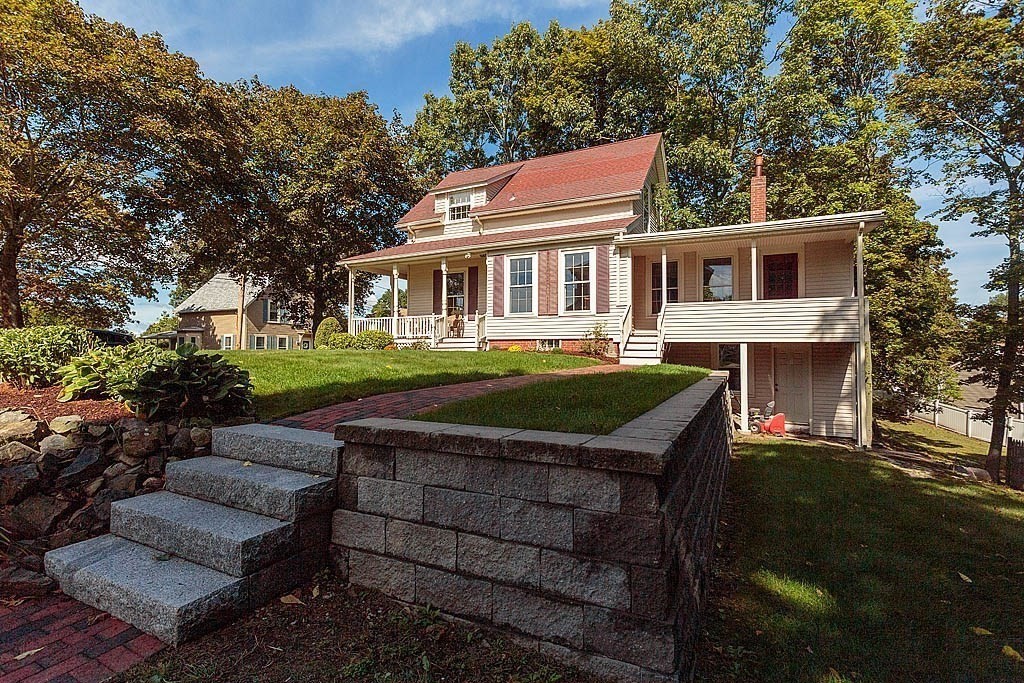 4 Highland Avenue Stoneham, MA 02180 - Photo 5 of 33 Gallery Image 5