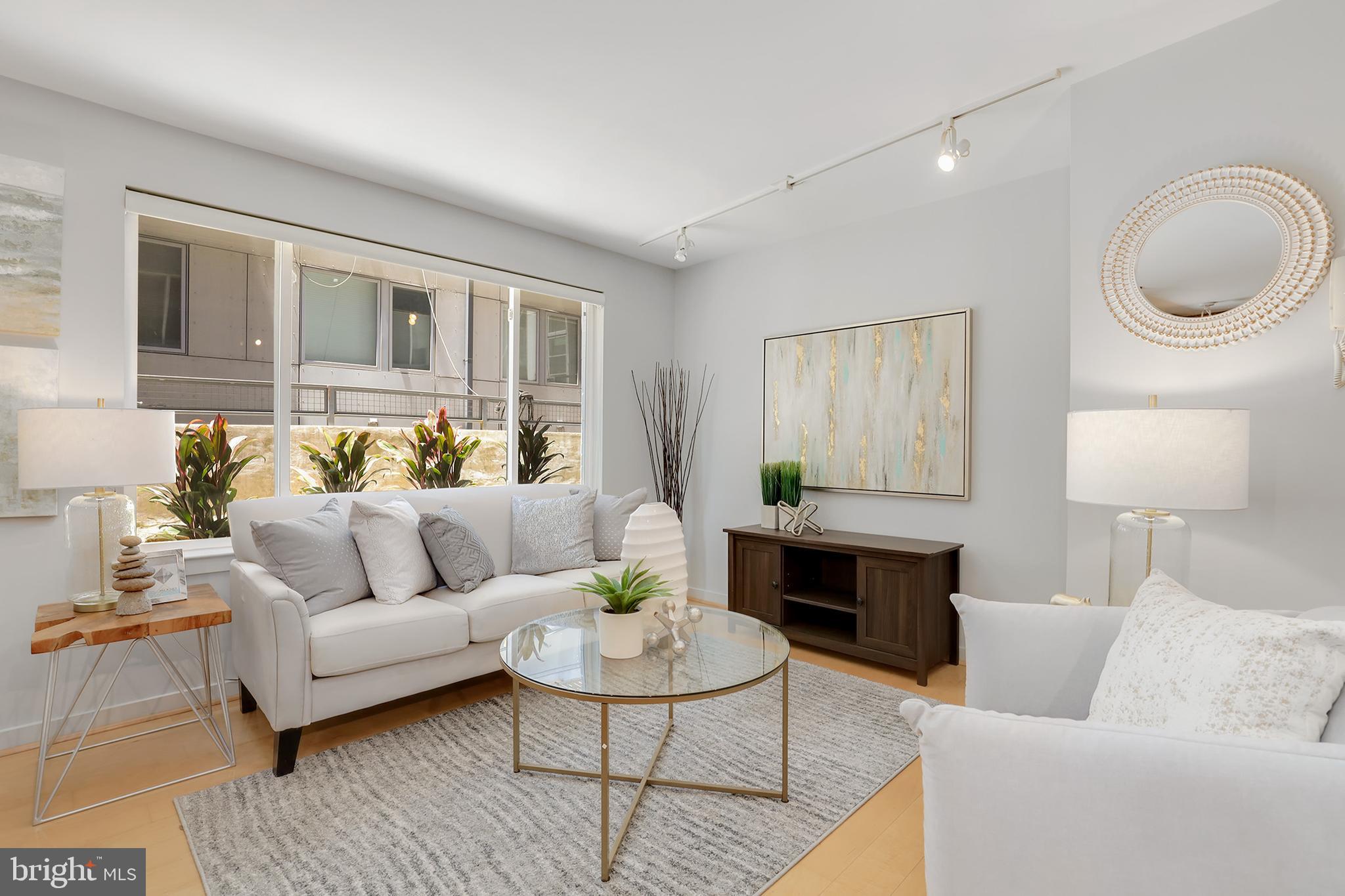 1439 Chapin Street Northwest, Unit 102 Washington, DC 20009 - Photo 4 of 24