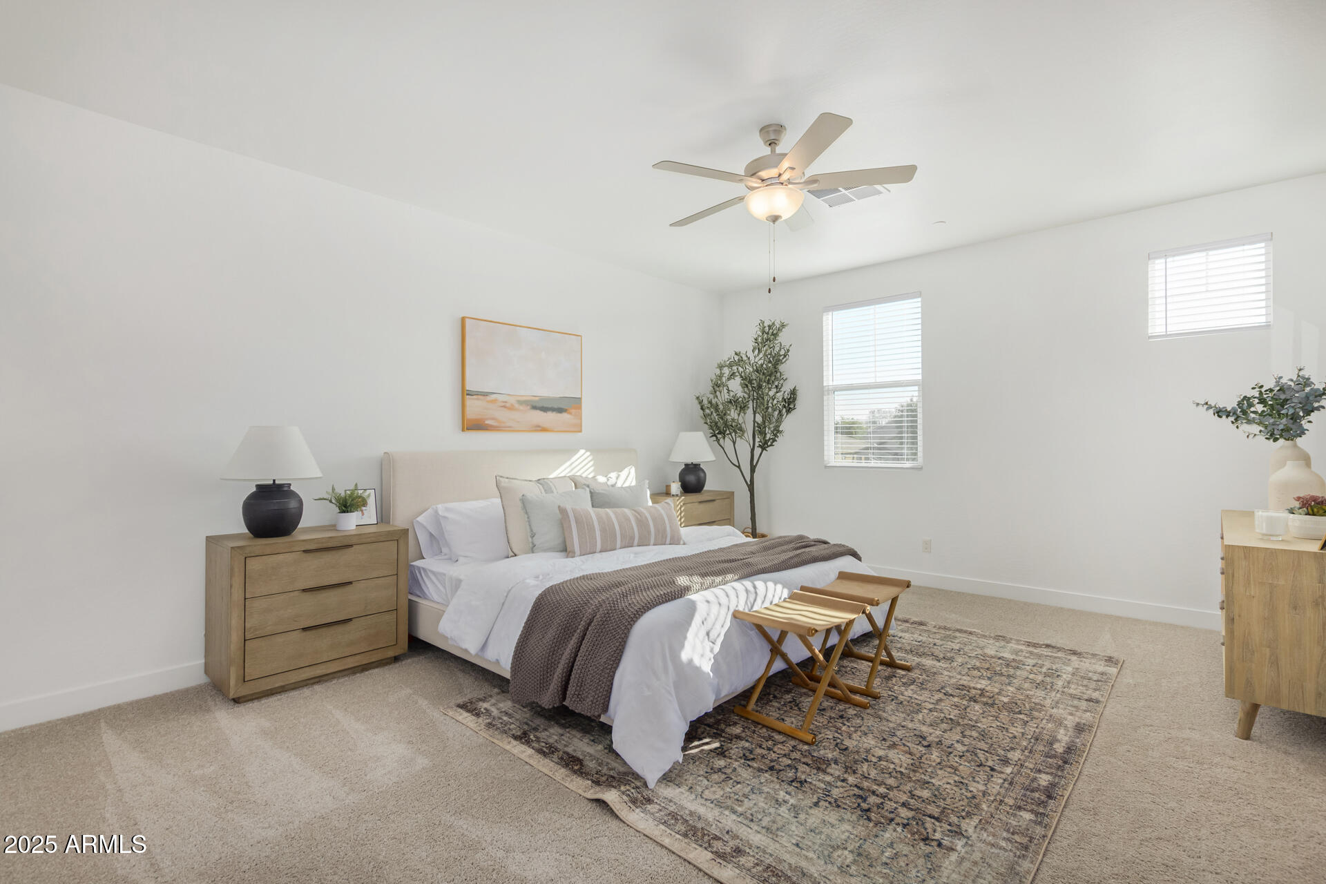 3230 East Thomas Road, Unit 112 Mesa, AZ 85213 - Photo 13 of 32 a bedroom with a bed and a window