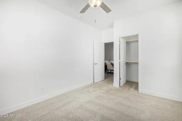 $2,050 | 3230 East Thomas Road, Unit 124, Mesa, AZ 85213