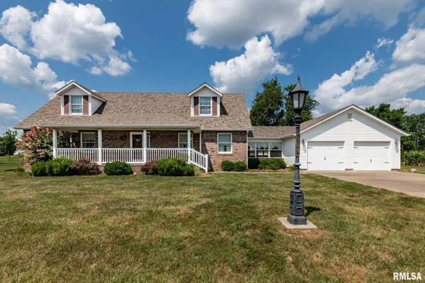 $255,000 | 304 Bogie Drive, Herrin, IL 62948