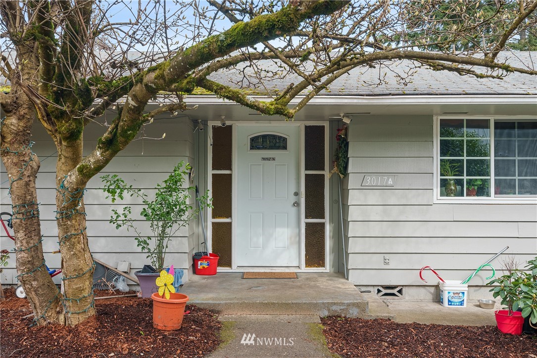 3017 Galvin Road Centralia, WA 98531 - Photo 3 of 39 Gallery Image 3