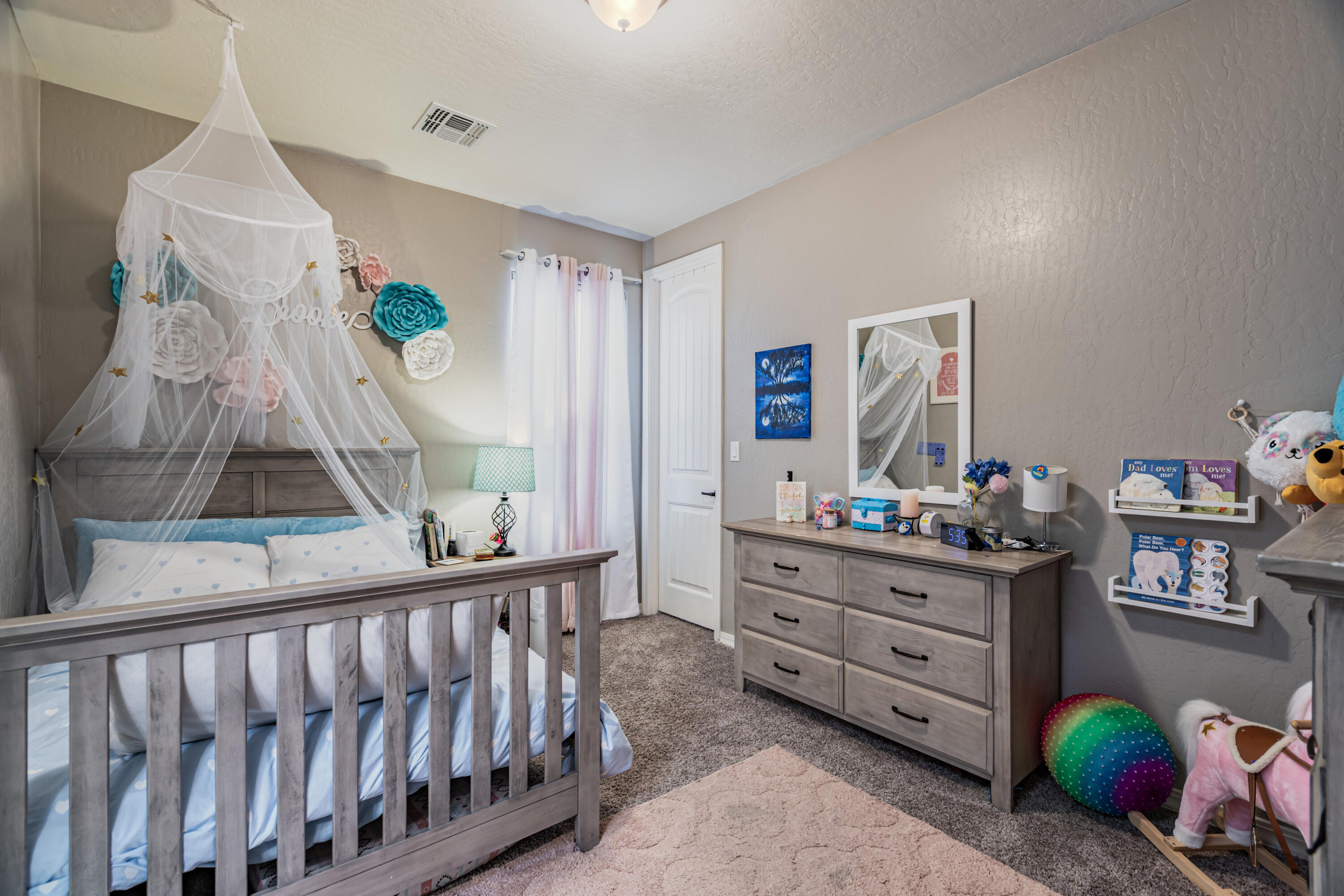 8912 Desert Rain Road Northwest Albuquerque, NM 87120 - Photo 23 of 28 Gallery Image 23