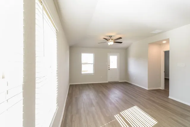 $1,545 | 10743 Sunlit Street, Conroe, TX 77303