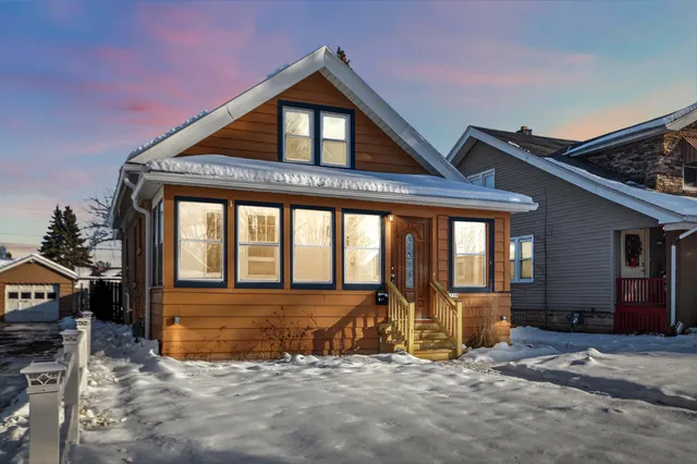 $220,000 | 1110 South 85th Street, West Allis, WI 53214