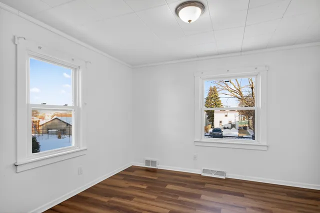 $220,000 | 1110 South 85th Street, West Allis, WI 53214