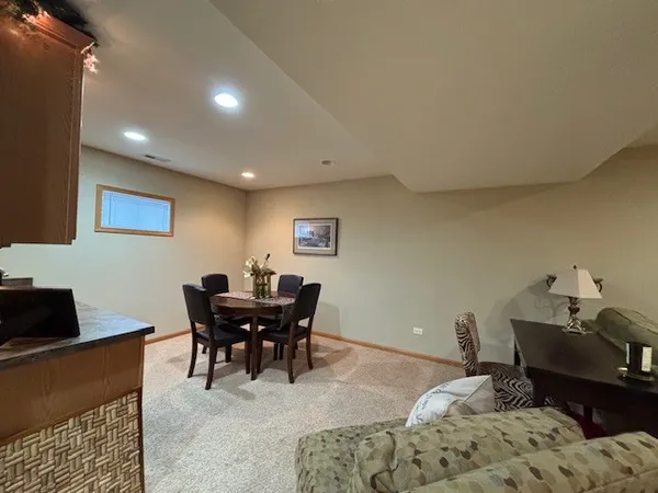$375,000 | 93 Netherlands Drive, Antioch, IL 60002