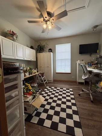 $375,000 | 93 Netherlands Drive, Antioch, IL 60002