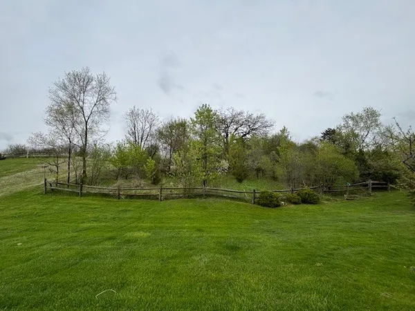 $375,000 | 93 Netherlands Drive, Antioch, IL 60002