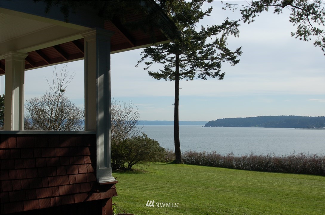 935 View Ridge Drive Oak Harbor, WA 98277 - Photo 4 of 25 Gallery Image 4