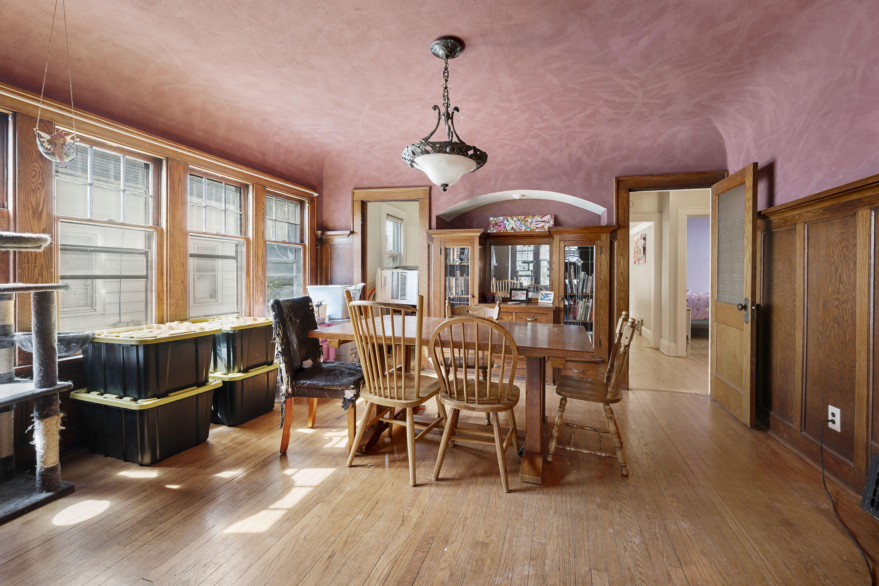 2015 North 58th Street, Unit 2017 Milwaukee, WI 53208 - Photo 3 of 21 Dining room